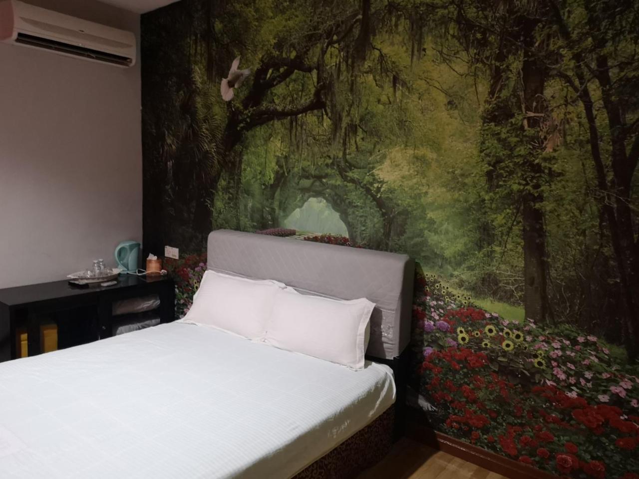 Home Inn Hotel